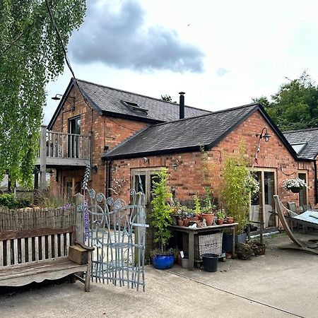 Bybrook Barn Bed & Breakfast Loughborough Exterior photo