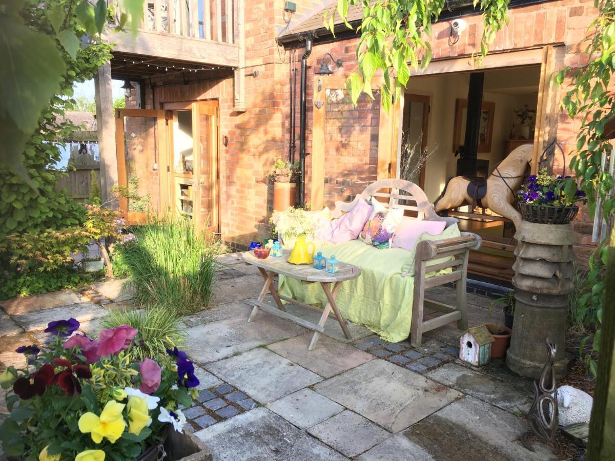 Bybrook Barn Bed & Breakfast Loughborough Exterior photo