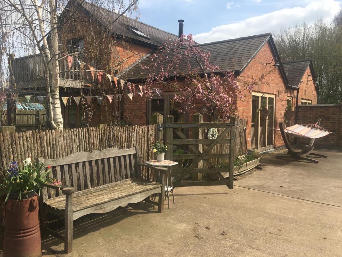 Bybrook Barn Bed & Breakfast Loughborough Exterior photo