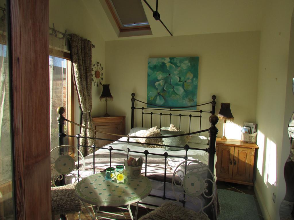 Bybrook Barn Bed & Breakfast Loughborough Exterior photo