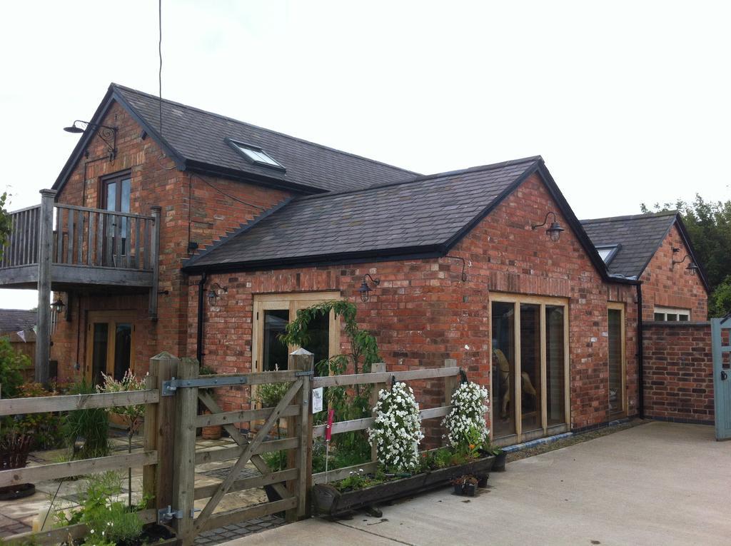 Bybrook Barn Bed & Breakfast Loughborough Exterior photo